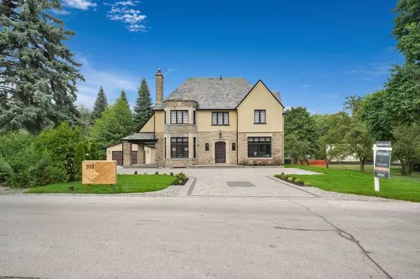 Burlington, ON L7T 1R2,977 Unsworth AVE