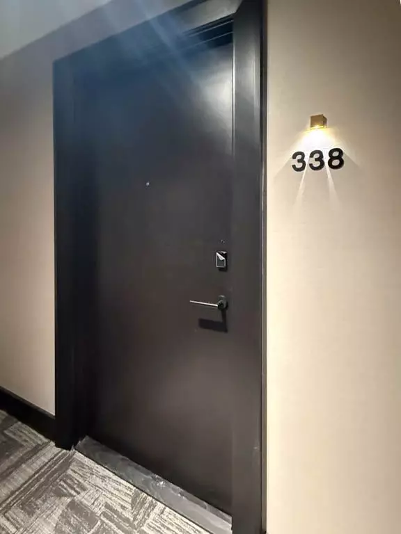 Oakville, ON L6M 4J2,2343 Khalsa Gate S #338