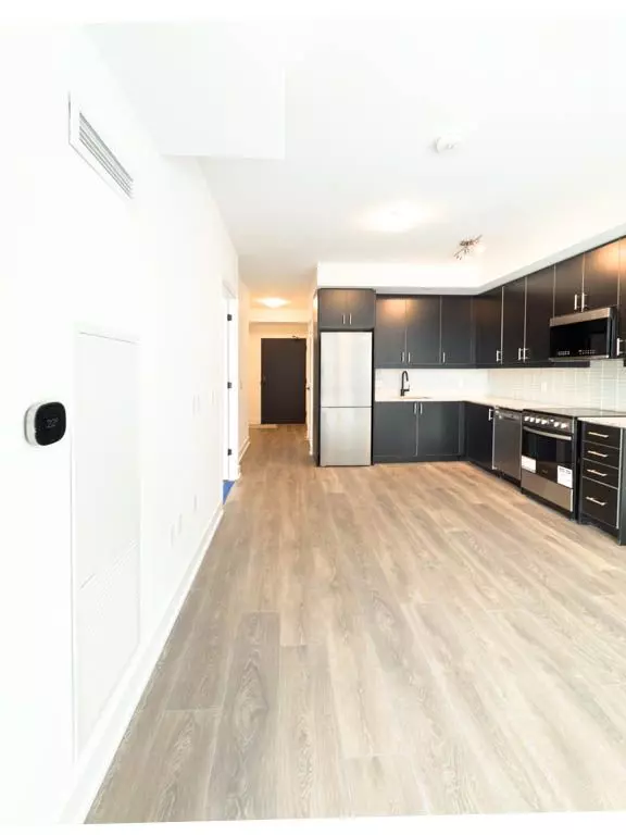 Oakville, ON L6M 4J2,2343 Khalsa Gate S #338