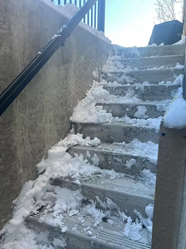 Brampton, ON L6P 2L7,159 Calderstone DR #Basement