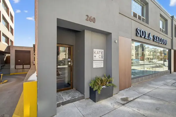 Oakville, ON L6J 1N6,260 Church ST