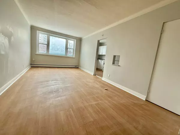 Carlington - Central Park, ON K1Z 8H2,1455 MORISSET AVE #24