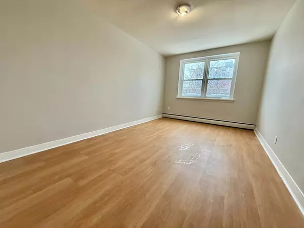 Carlington - Central Park, ON K1Z 8H2,1455 MORISSET AVE #24