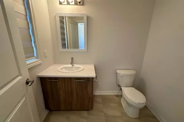 Blue Mountains, ON N0H 1J0,163 Rosie ST