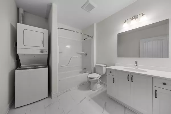 Carleton Place, ON K7C 1T4,150 Mill ST #116