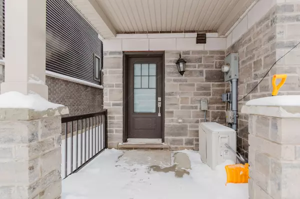 Cambridge, ON N1R 0C6,10 Birmingham DR #92