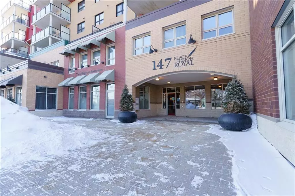 Winnipeg, MB R2H 0C9,147 Provencher BLVD