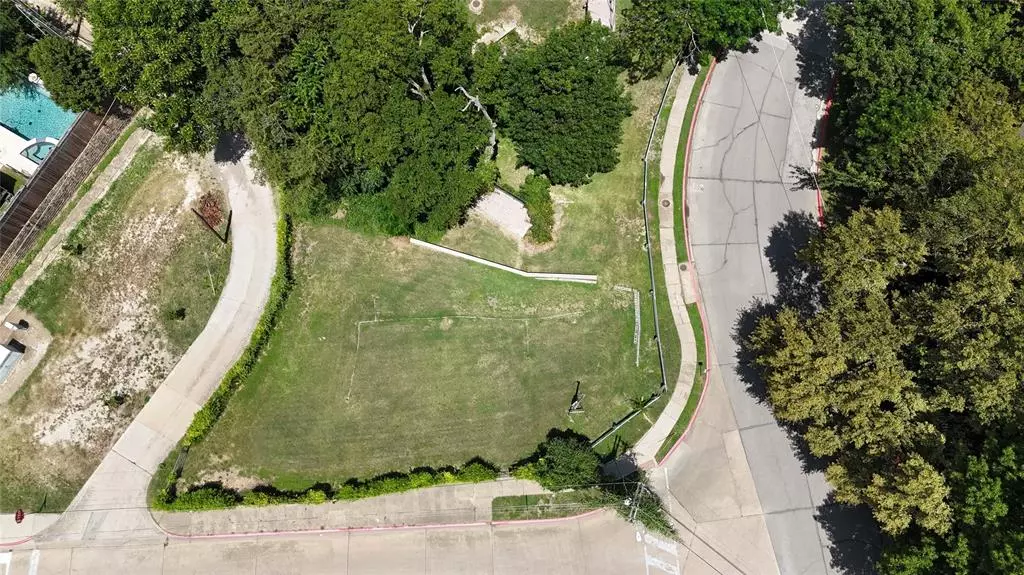 Dallas, TX 75214,6743 Sondra Drive