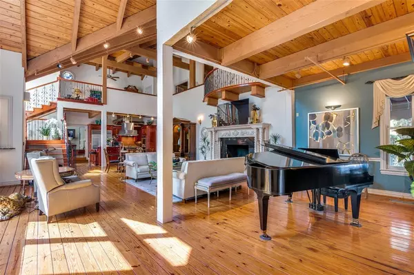 Dallas, TX 75214,3435 Wendover Road