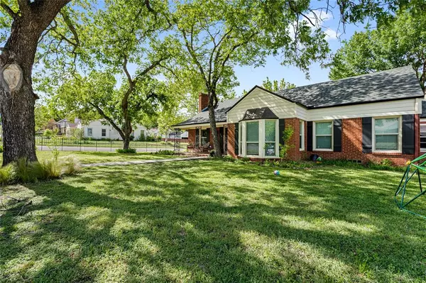 Weatherford, TX 76086,514 W Josephine Street