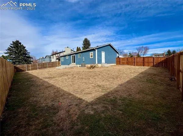 Colorado Springs, CO 80916,886 Badger DR