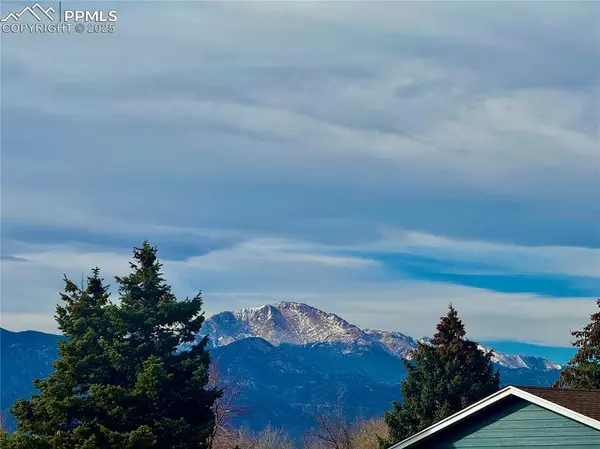 Colorado Springs, CO 80916,886 Badger DR