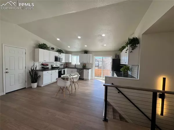 Colorado Springs, CO 80916,886 Badger DR