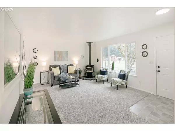 Castle Rock, WA 98611,119 KEY RD