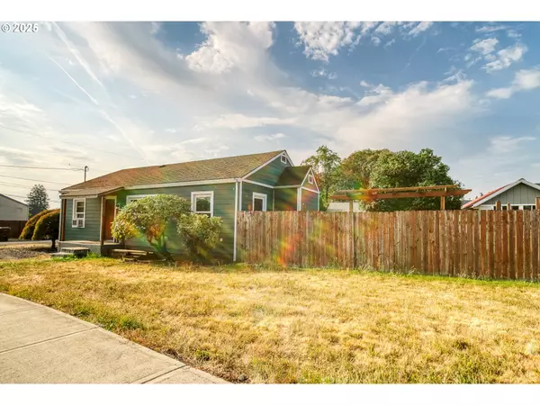 St Helens, OR 97051,2535 Gable RD