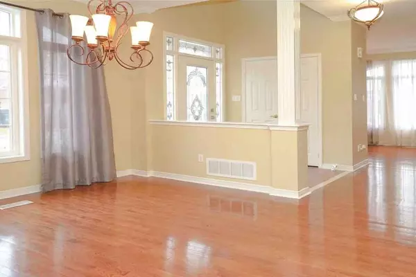 Ajax, ON L1T 0E7,48 Feint DR #Main