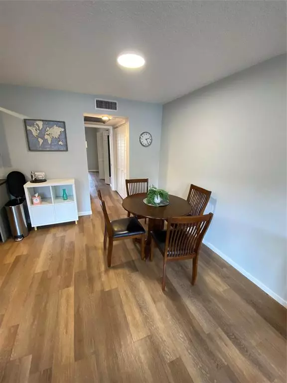 Deerfield Beach, FL 33442,1023 Cambridge B #1023