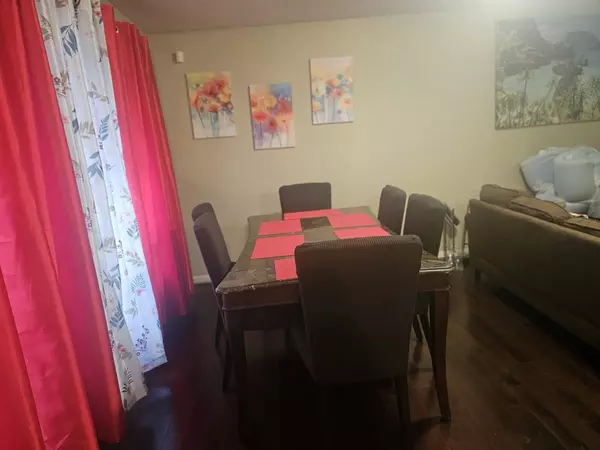 Milton, ON L9T 6L6,838 Gazley CIR