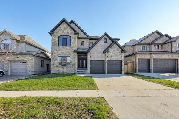 804 Normandy DR, Woodstock, ON N4T 0E6