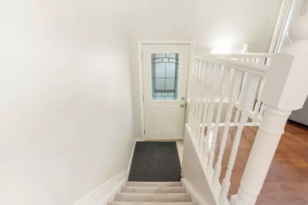 Hamilton, ON L8J 1A8,88 Rand ST