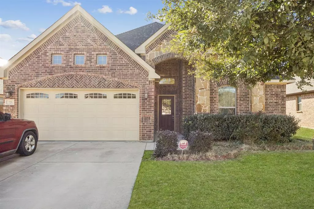 Saginaw, TX 76179,725 Gray Washington Drive