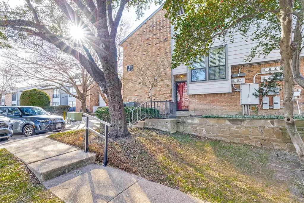 Dallas, TX 75248,15151 Berry Trail #K1211