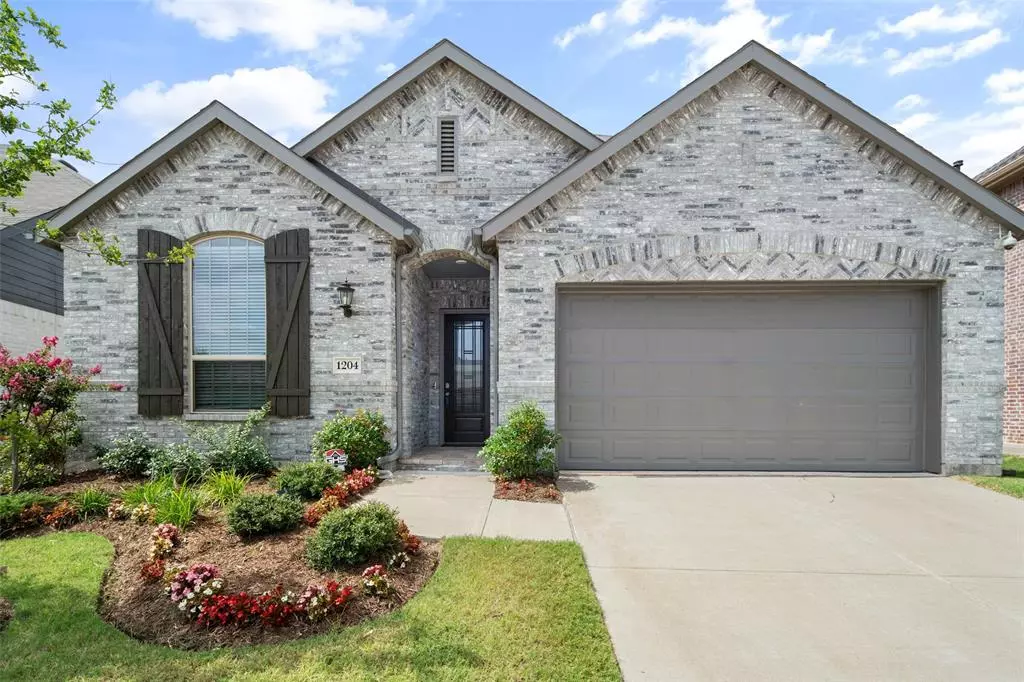 Little Elm, TX 75068,1204 Yellowthroat Drive
