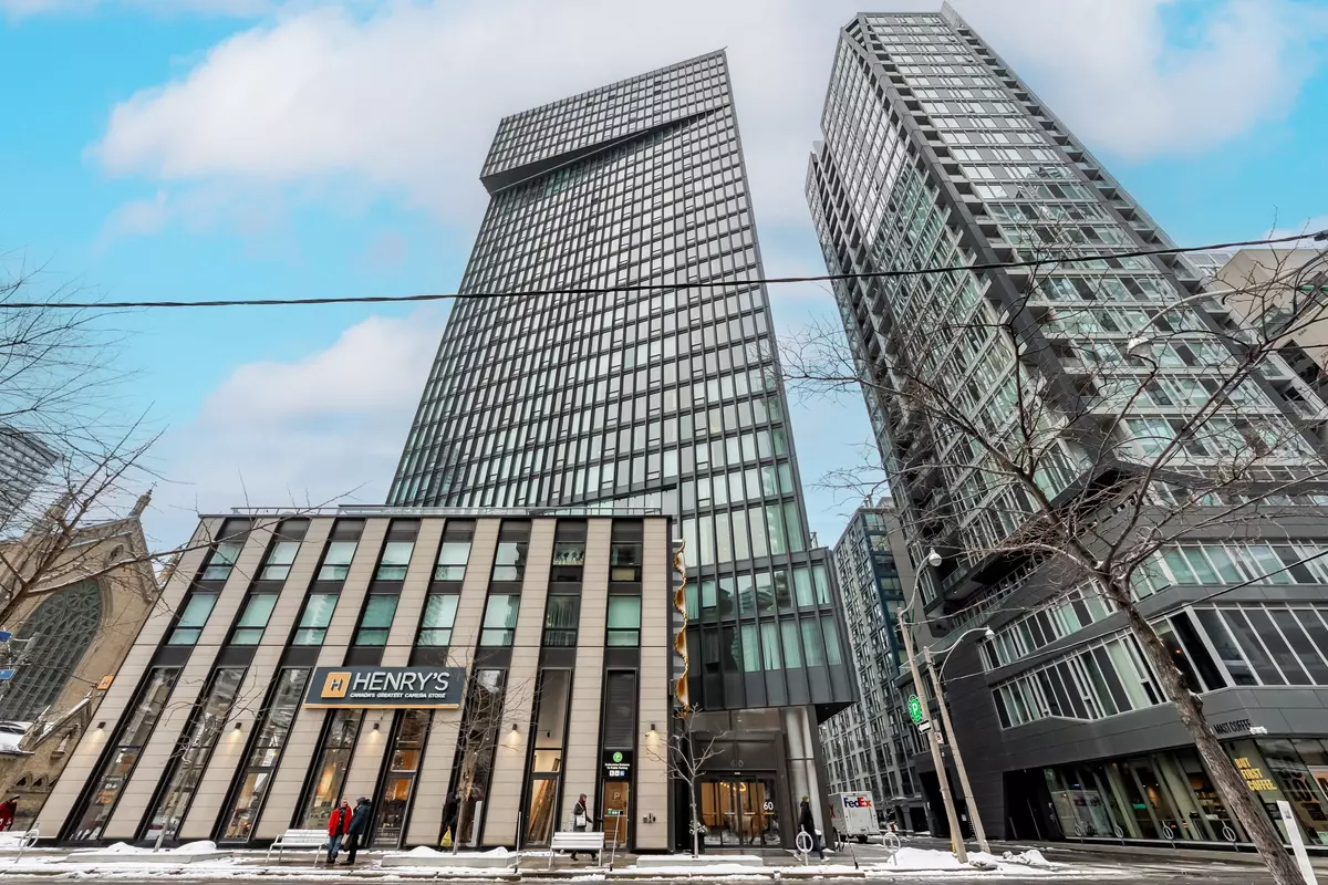 Toronto C08, ON M5B 0B7,60 Shuter ST #1012