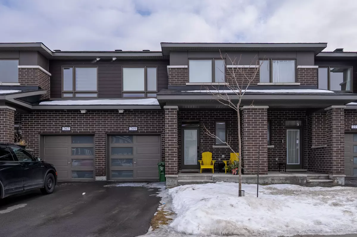 Barrhaven, ON K2J 7E3,269 Ormiston CRES