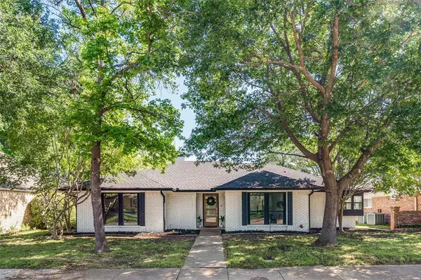 Dallas, TX 75248,6226 La Cosa Drive