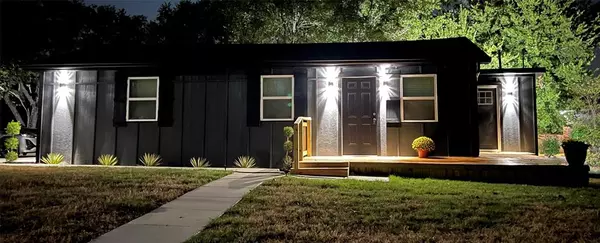 Ennis, TX 75119,600 Loggins Street