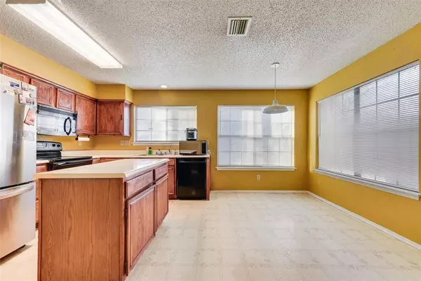 Grand Prairie, TX 75052,4153 Stinwick