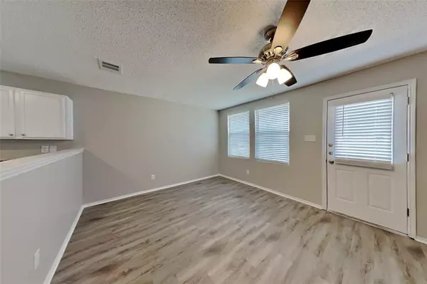 Arlington, TX 76002,601 Silvertop Road