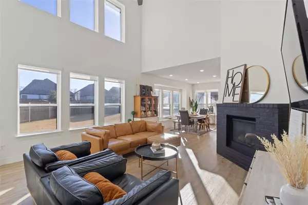 Fort Worth, TX 76052,12301 Penson Street