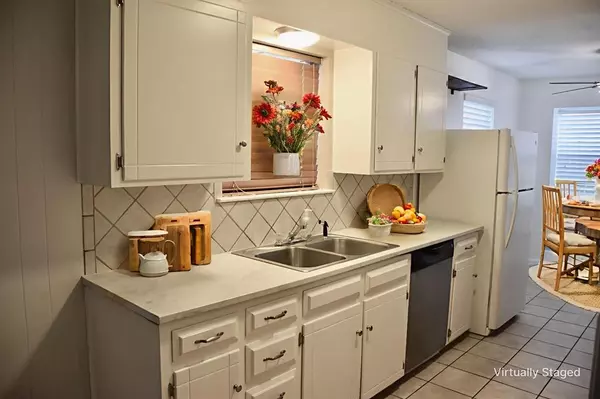 Arlington, TX 76016,2808 Bent Tree Lane