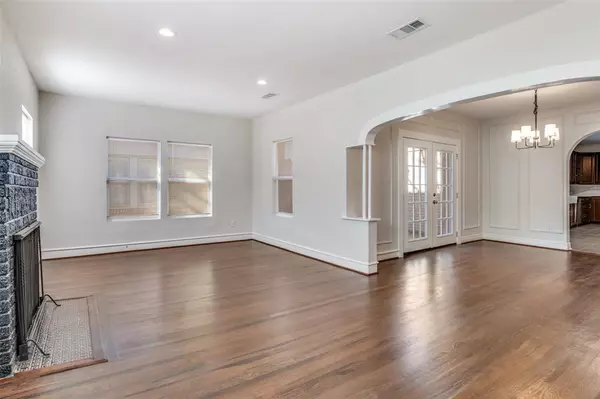 Dallas, TX 75224,1631 Homewood Place