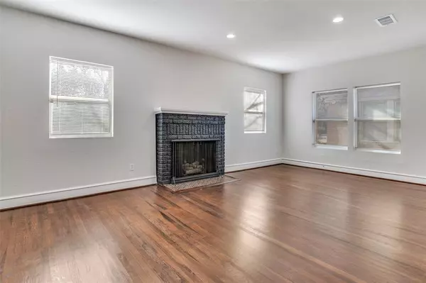 Dallas, TX 75224,1631 Homewood Place