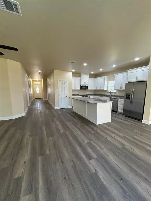 Venus, TX 76028,200 S Oak Street