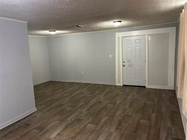 Bossier City, LA 71111,329 Berry Street