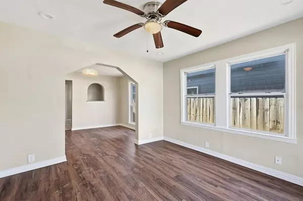 Dallas, TX 75215,2838 Frost Avenue