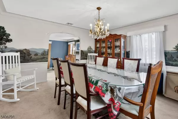 Passaic City, NJ 07055,16 Parkview Pl