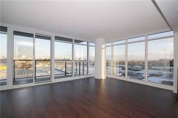 Toronto C15, ON M2K 0C2,121 Mcmahon DR #1108