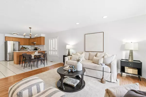 Whitby, ON L1R 2X8,9 James Rowe DR