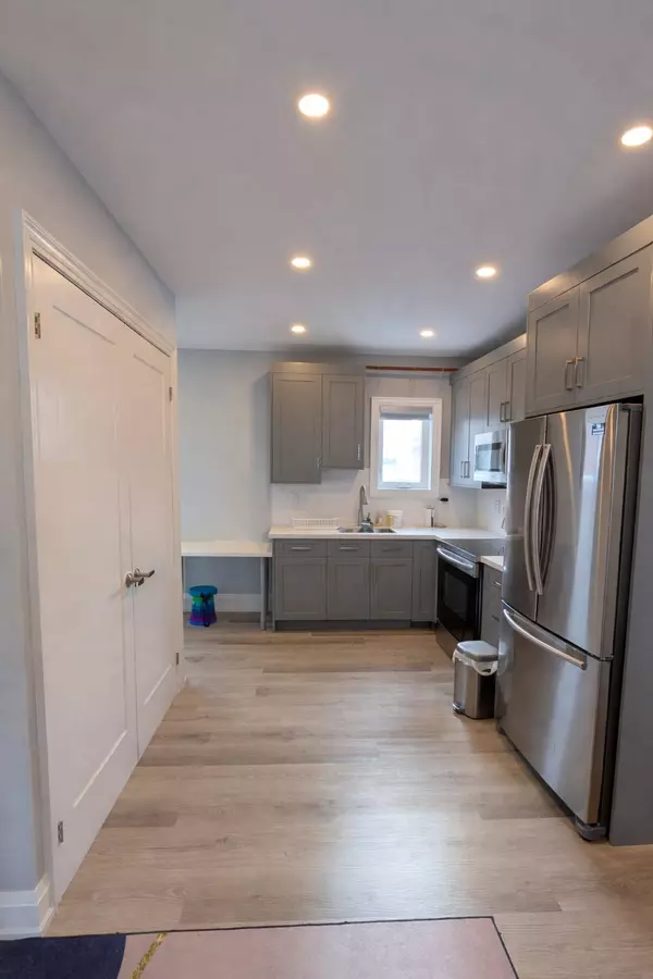 Markham, ON L6B 0N7,15 Bellcroft LN #Coach