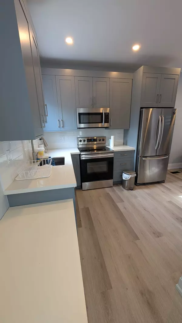 Markham, ON L6B 0N7,15 Bellcroft LN #Coach