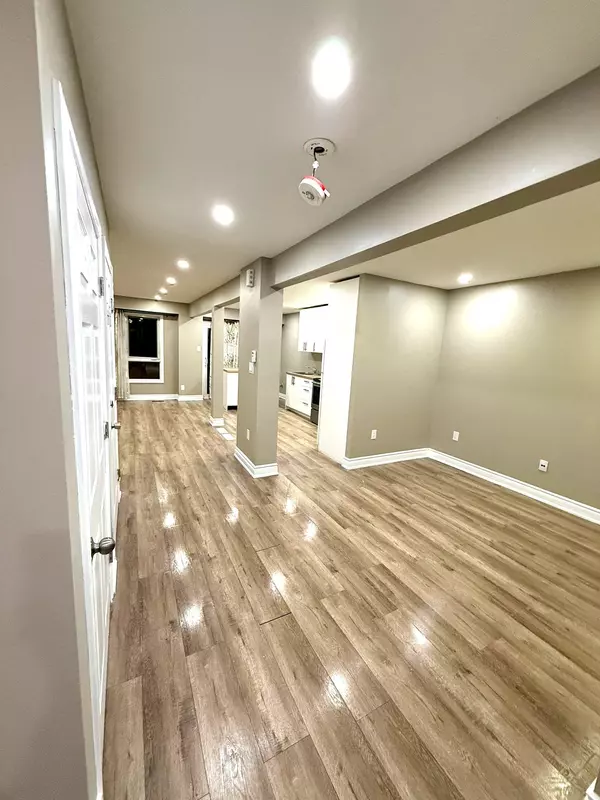 Brampton, ON L6Y 2K8,38 Abelard AVE