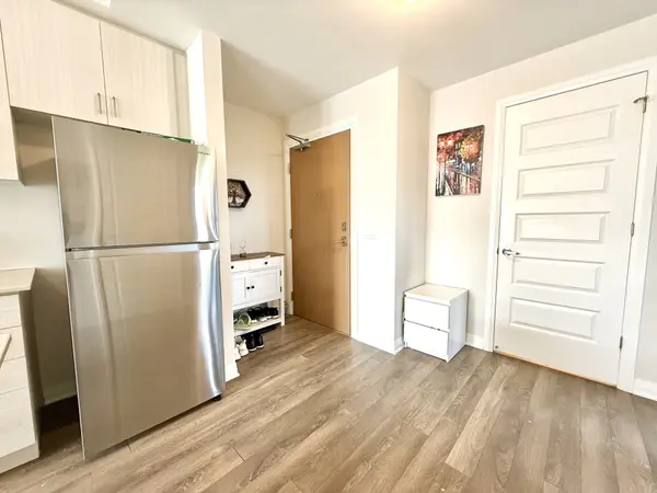 Milton, ON L9E 1K7,1105 Leger WAY #129