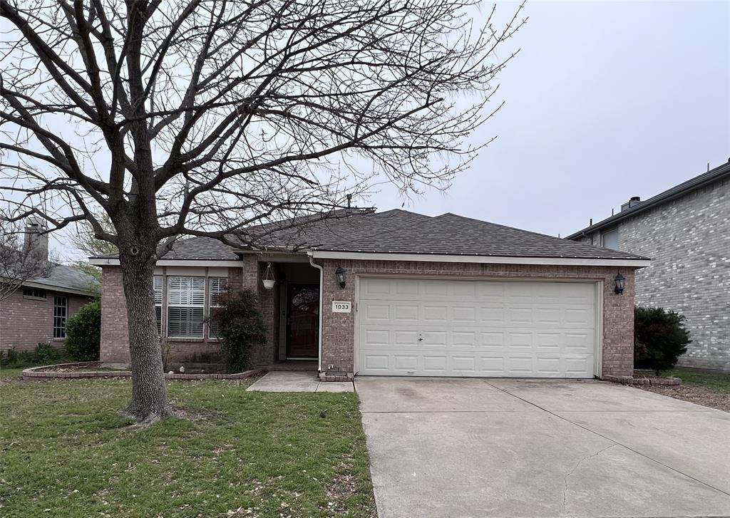 1033 Harriman Drive, Saginaw, TX 76131