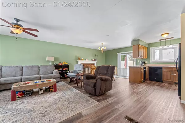 Trenton, MI 48183,20443 Churchill AVE