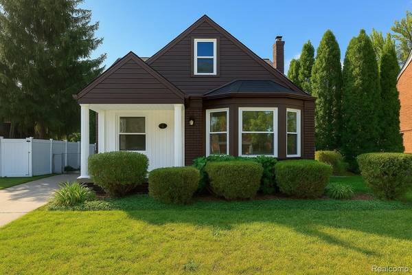 1591 Catalpa DR, Berkley, MI 48072